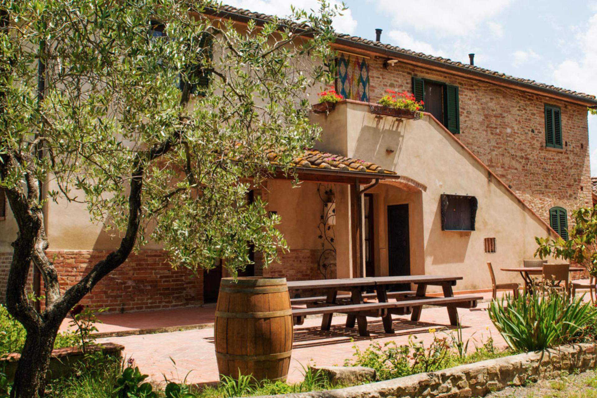 Agriturismo Toskana mit grandiosem Blick und Ferienwohnungen